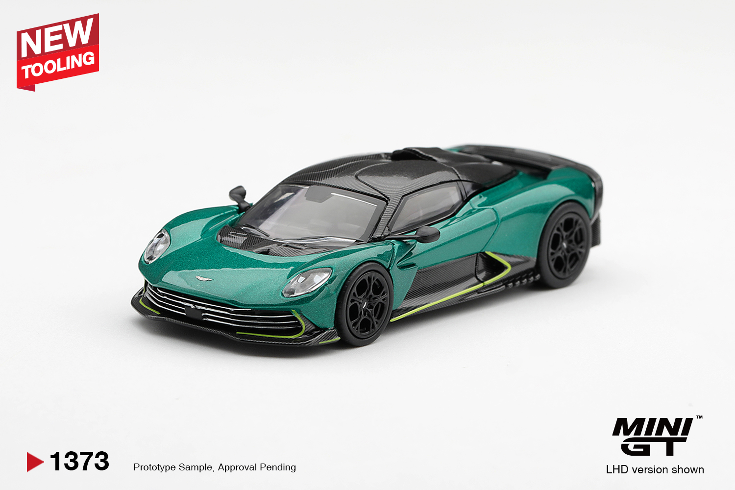 Mini GT Aston Martin Valhalla Podium Green — imagem principal